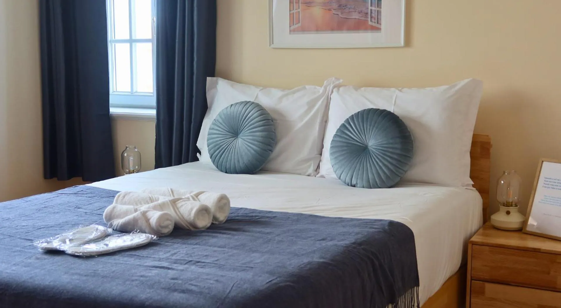 Art 4 You Carcavelos Suites Bed & Breakfast Carcavelos (Lisbon)