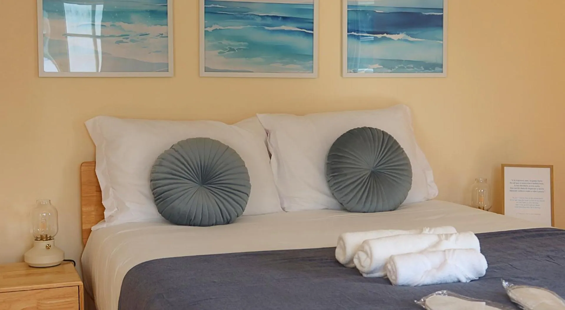 Bed & Breakfast Art 4 You Carcavelos Suites