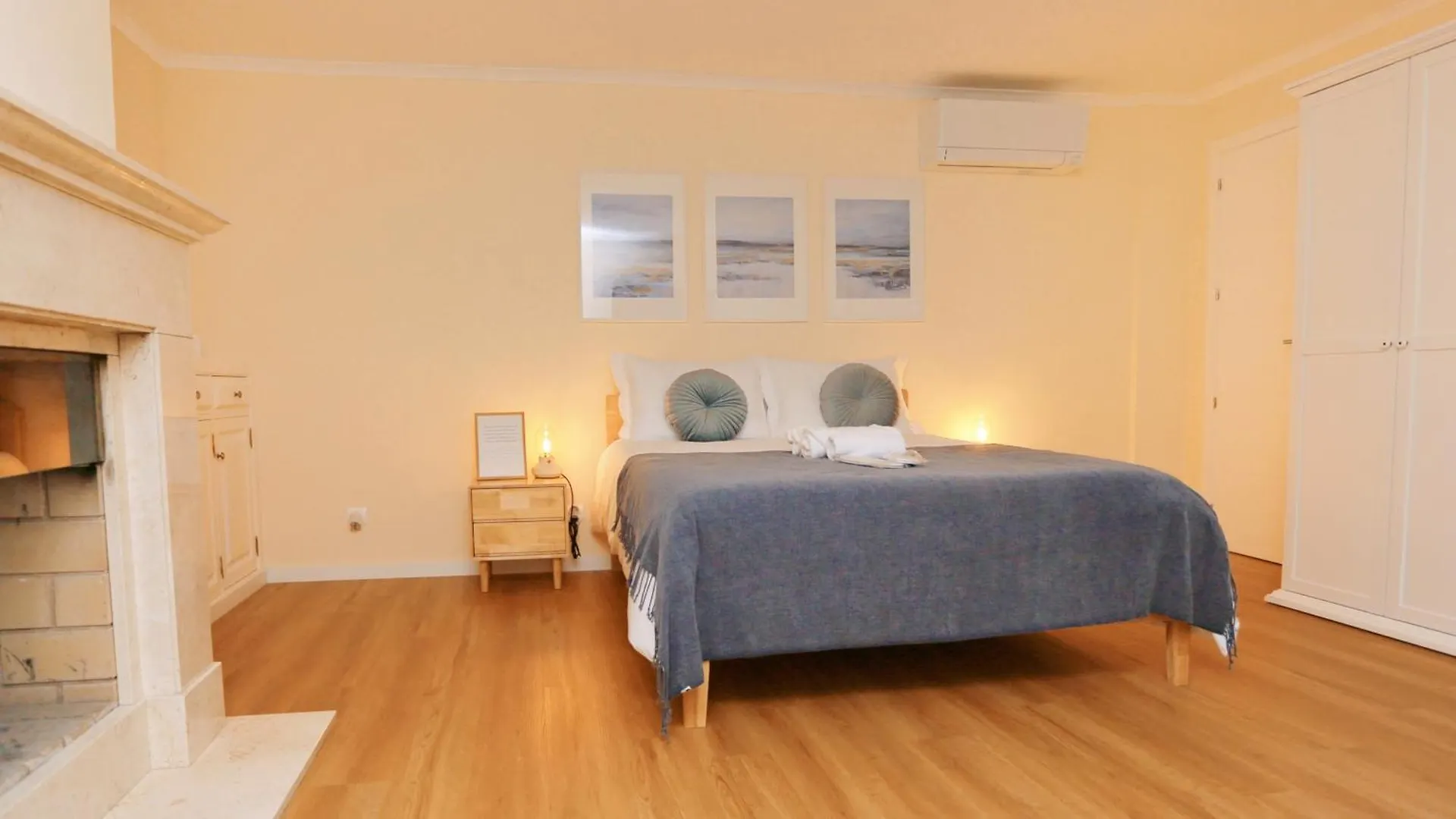 Art 4 You Carcavelos Suites Portugal